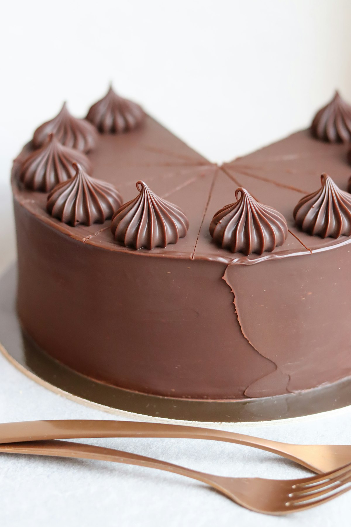 Chocolate truffle cake